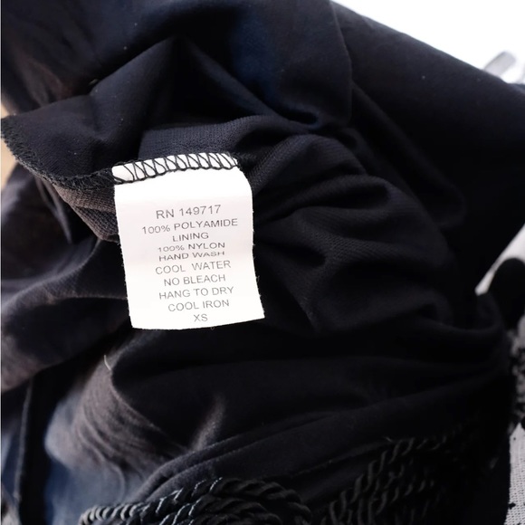 VINTAGE black and white POLKA DOT AND FRINGE ASYMMETRICAL DRESS - X-SMALL - Picture 7 of 8